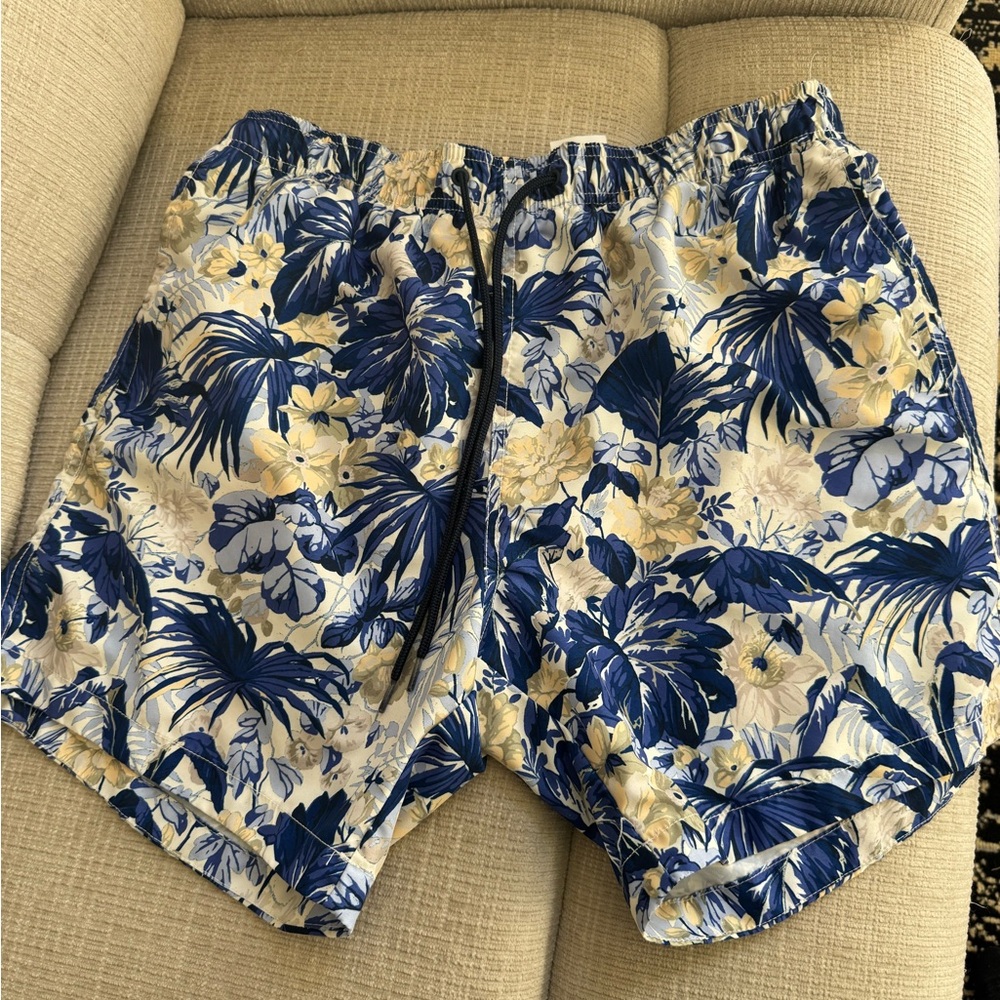 Men swim shorts
